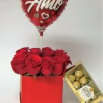 box 12 rosas con chocolate